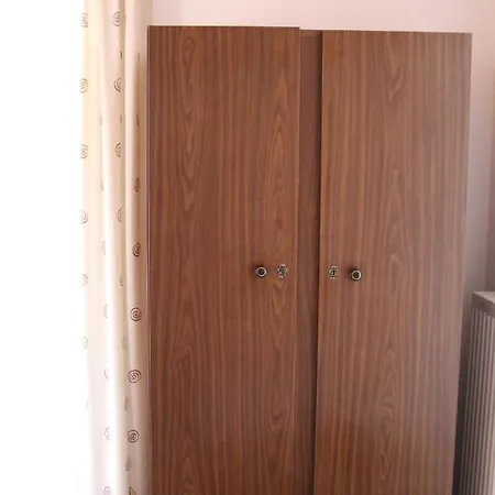 Apartament Koula's Place