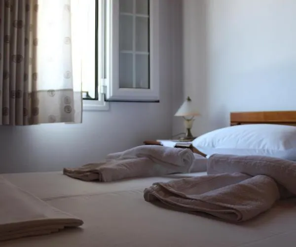 Koula's Place Apartment *